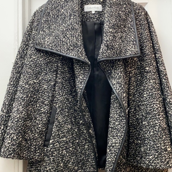 Calvin Klein Women’s Coat Size L/XL - Picture 4 of 11